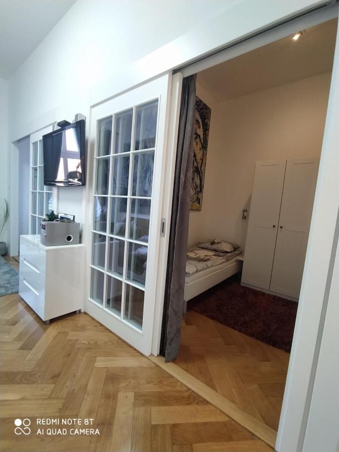 Apartment Zrinjevac Zagreb Extérieur photo