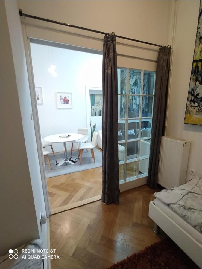 Apartment Zrinjevac Zagreb Extérieur photo