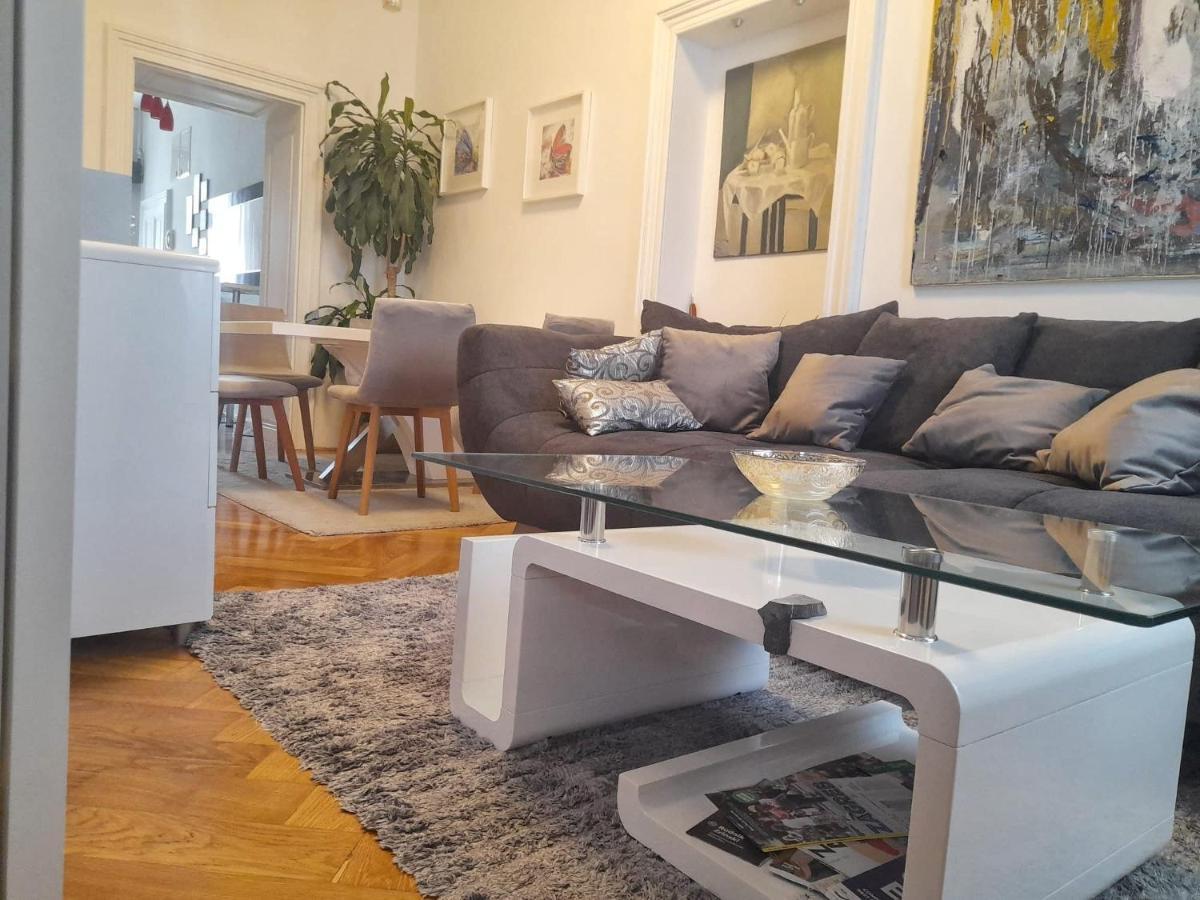 Apartment Zrinjevac Zagreb Extérieur photo