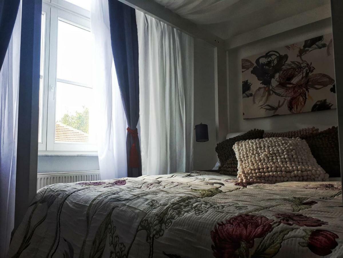 Apartment Zrinjevac Zagreb Extérieur photo